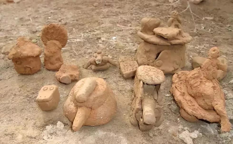 童年的记忆摔泥巴五台人小时候你玩过这个游戏嘛