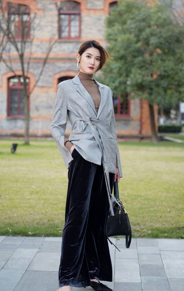 自媒咖-免费的自媒体辅助软件_今日头条采集_爆文采