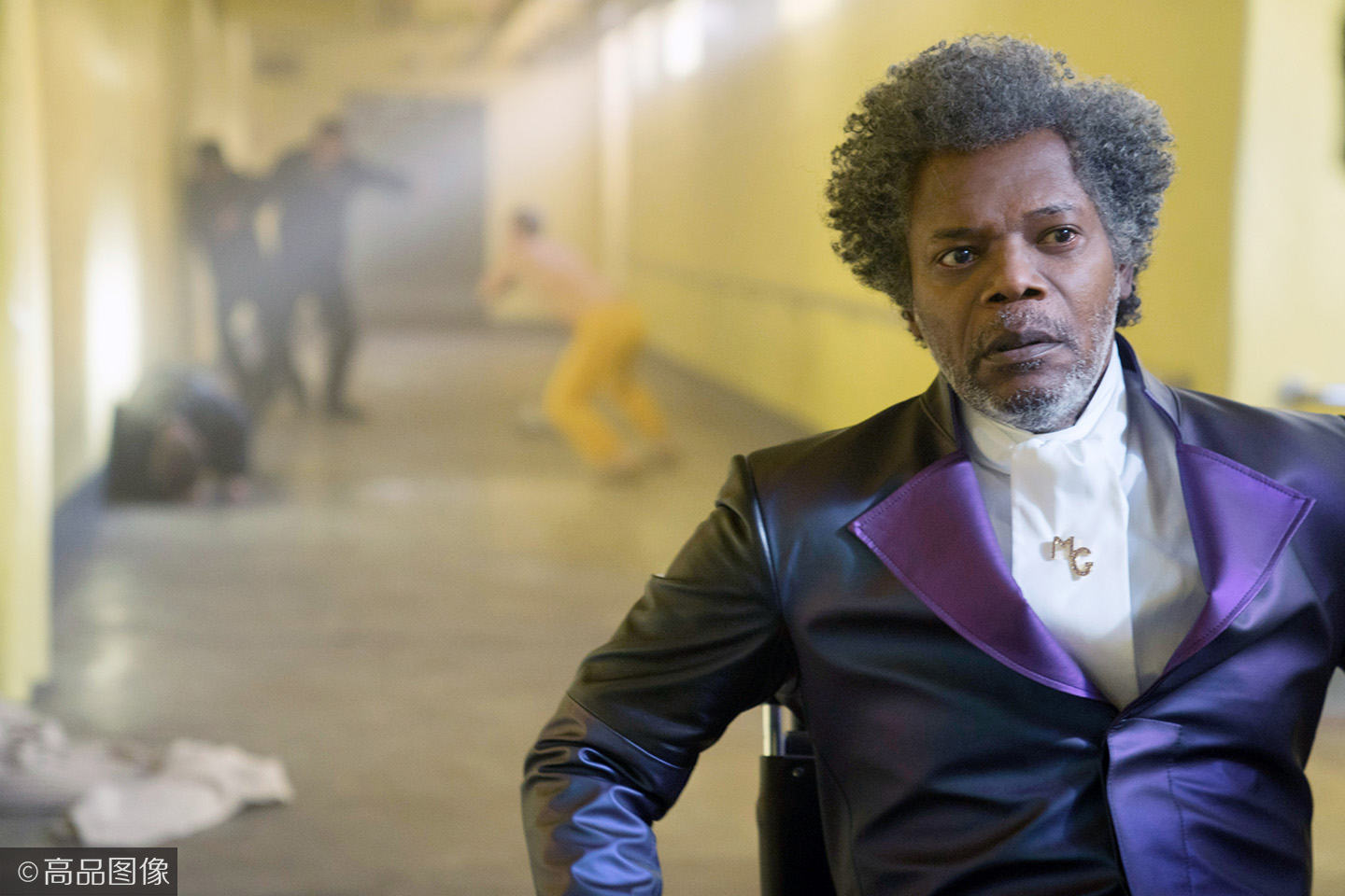 经过将近20年时间,《灵异第六感》导演奈特·沙马兰的异能人"惊悚宇宙