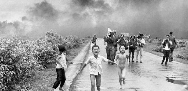 伤亡近200万人,中国大力无偿援助近1000亿|战争|越南|美军_新浪新闻