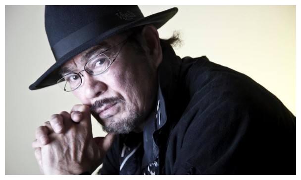 雄霸扮演者千叶真一近照一只眼睛看起来相当恐怖