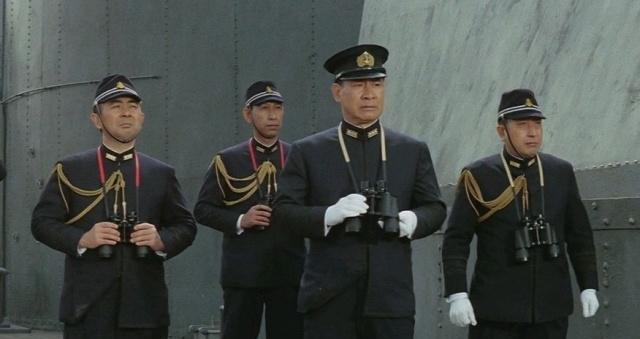 二战时,日本陆,海军内斗有多严重?海军设计坦克,陆军自制潜艇