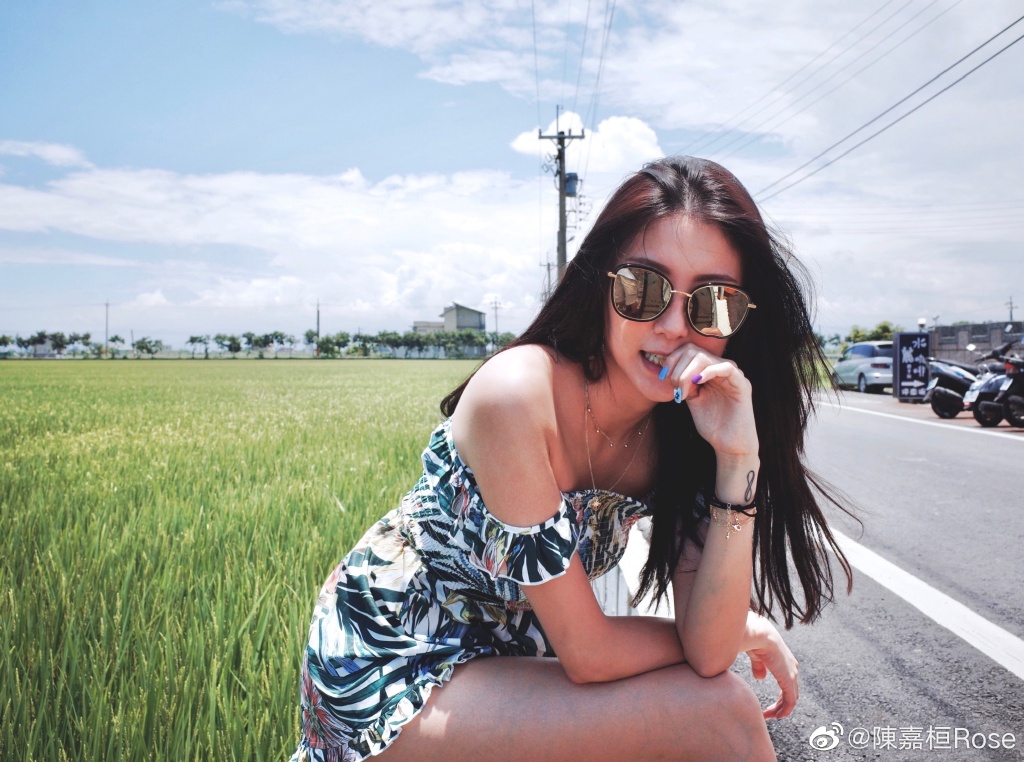 香港美女演员陈嘉桓迷人写真美照欣赏_高清图集_新浪网