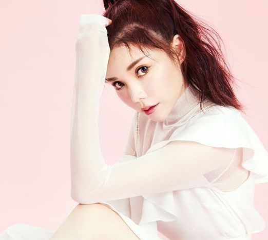 谢容儿催人泪下的白狐影视歌曲专业户