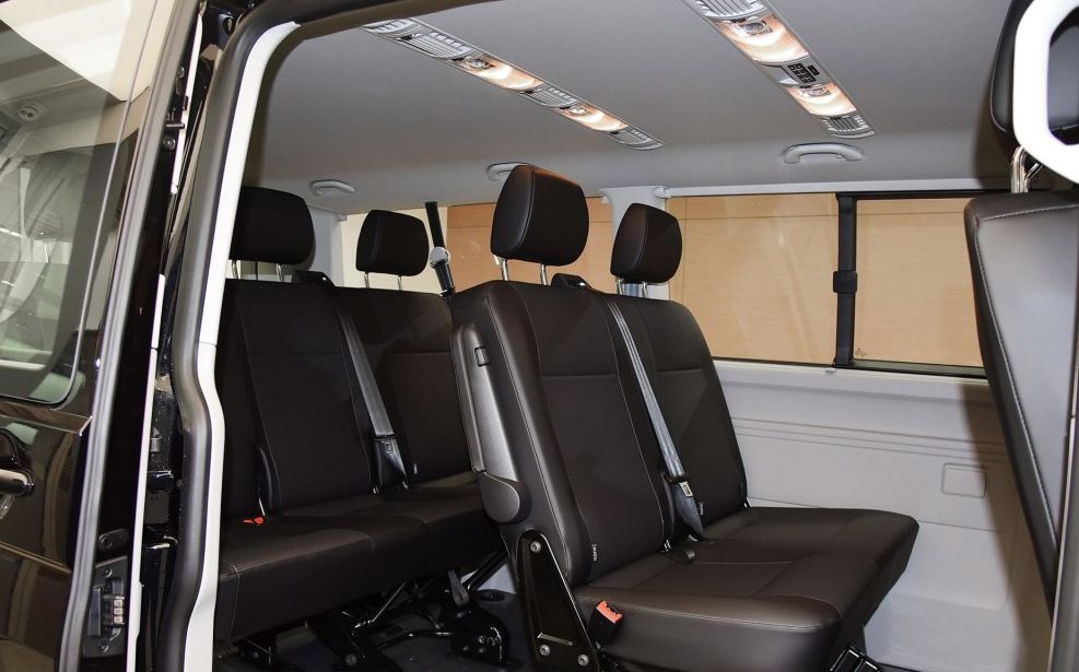 6/ 6大众凯路威:空间布局还是非常合理的,不仅大,设计的还非常豪华