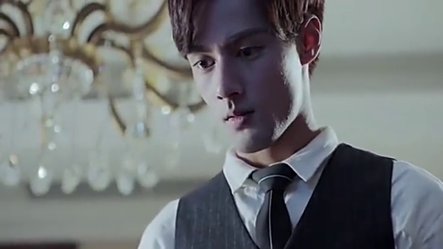 这他妈要在我手上我能把手甩断.