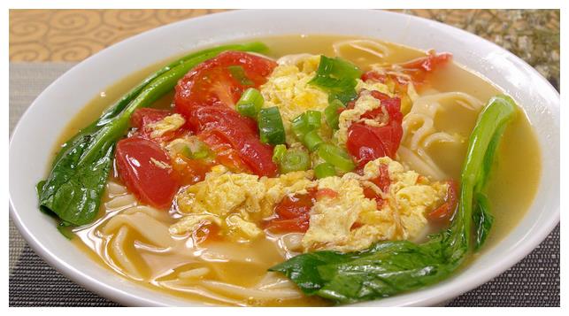 西红柿鸡蛋面炸酱面炝锅茄子面红烧牛肉面麻酱面的做法