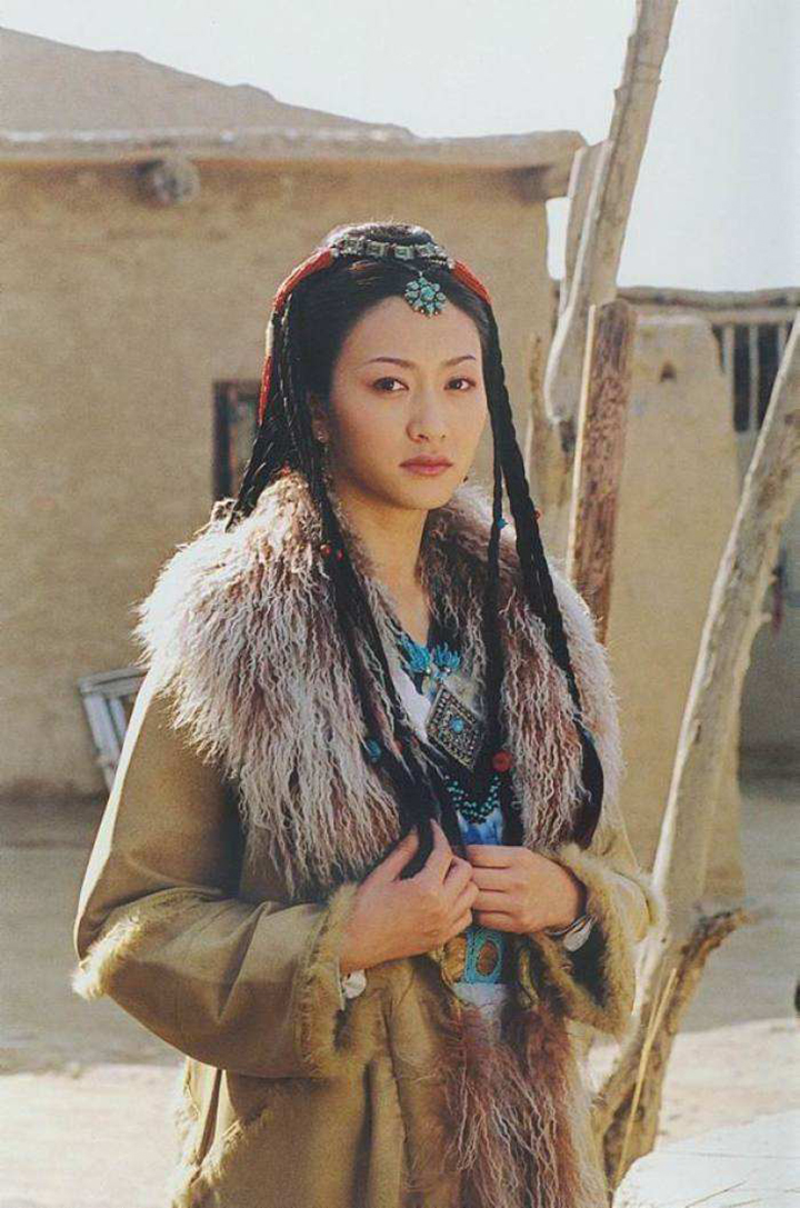 《美好生活》中她柔弱,《月嫂先生》中她傲娇,真一火一冰!