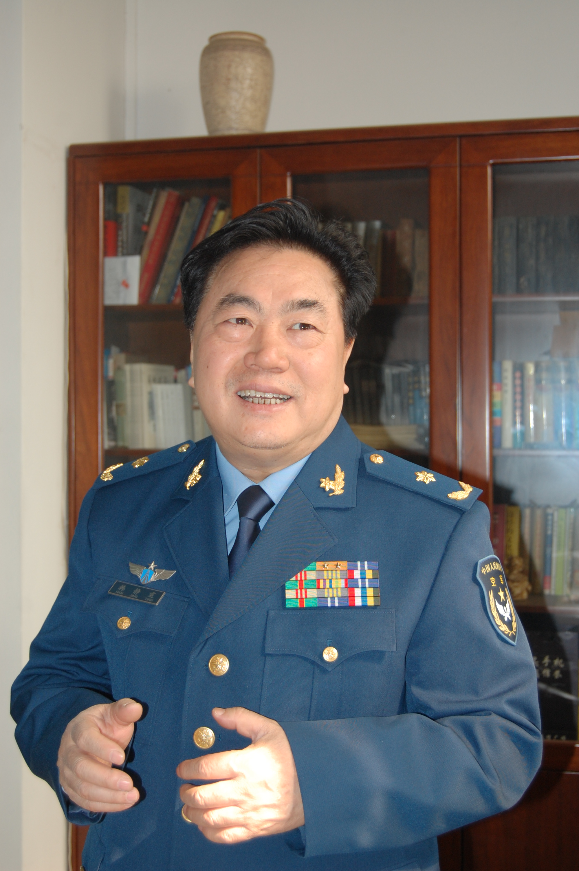 雪村之父韩静霆老先生音乐怪才雪村雪村,凭借一首《东北人都是活雷锋