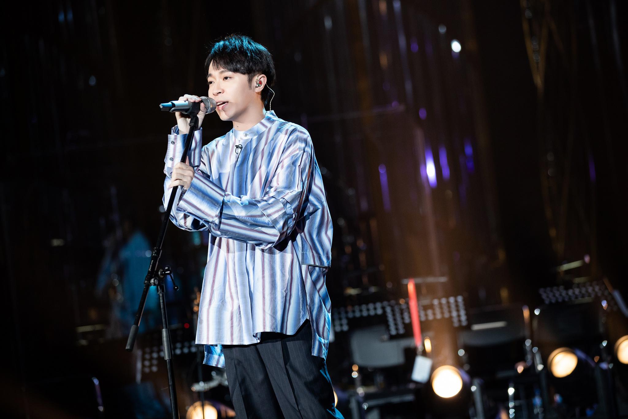 吴青峰《歌手》2019第十期《蜂鸟》背后藏深意