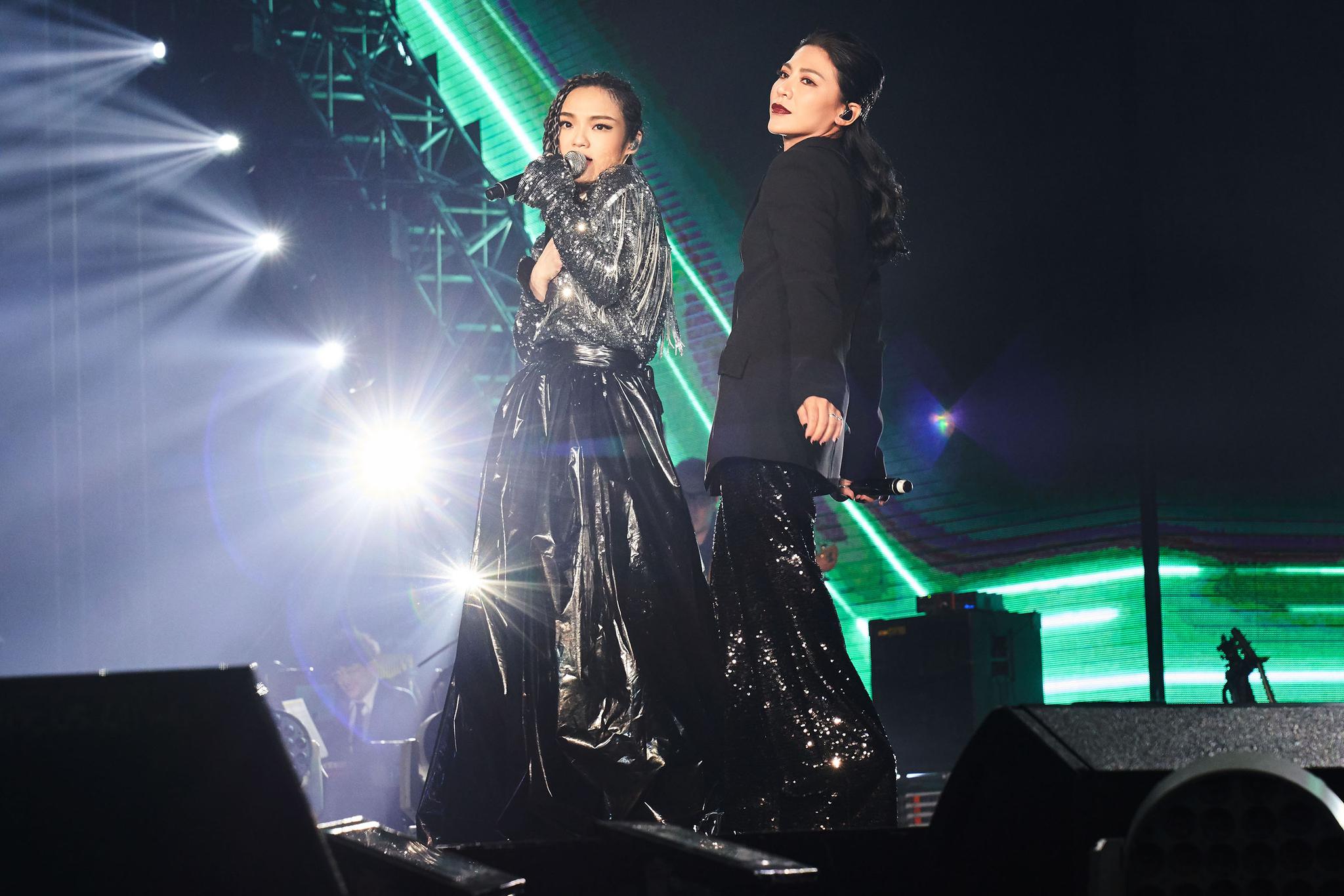 徐佳莹是日救星巡演完结篇高雄举行 艾怡良担任嘉宾