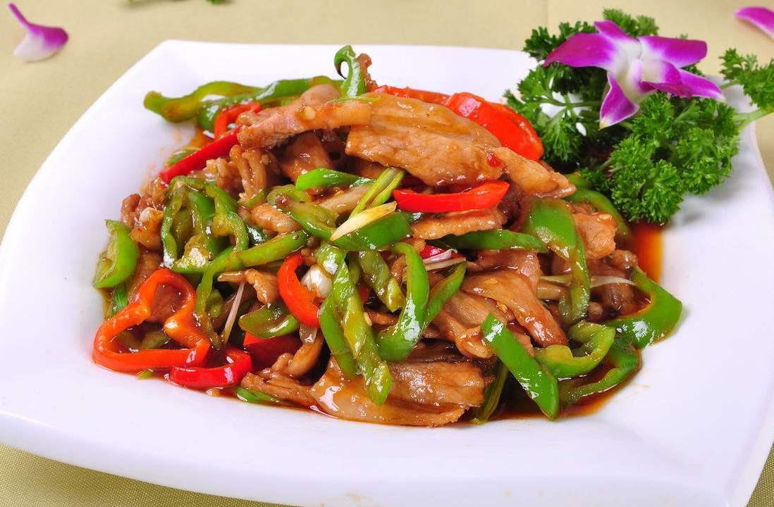 家常菜辣椒炒肉,湖南人心中的美食,你吃过了吗?