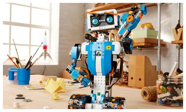 乐高机器人开启小孩无限创造力!真不愧是玩具界的神话