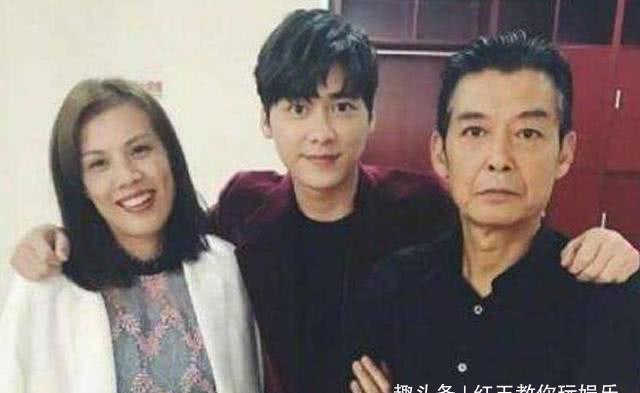 的家世,陈伟霆的家世,鹿晗的家世,吴磊的家世,差