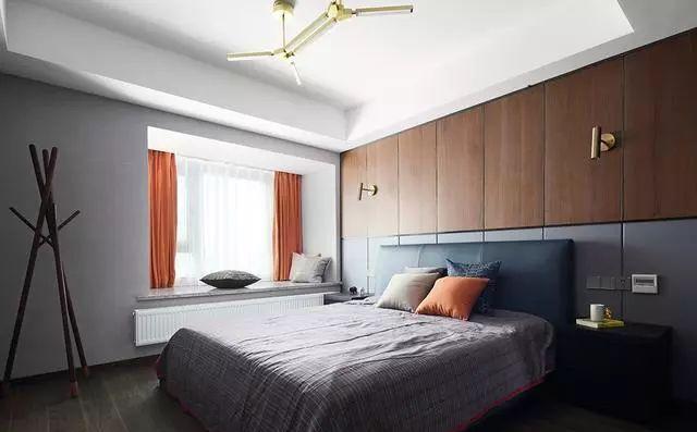 新房别乱装，她家简洁时尚又大气，客餐厅很抢眼，进门就被迷住