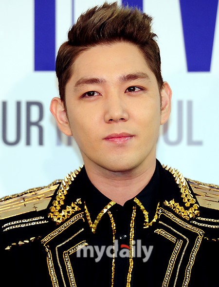 superjunior成员强仁宣布退出组合