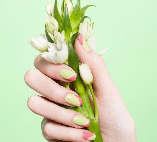 美甲图片简单大方显白不怪我手控 实在是这波显白美甲太好看