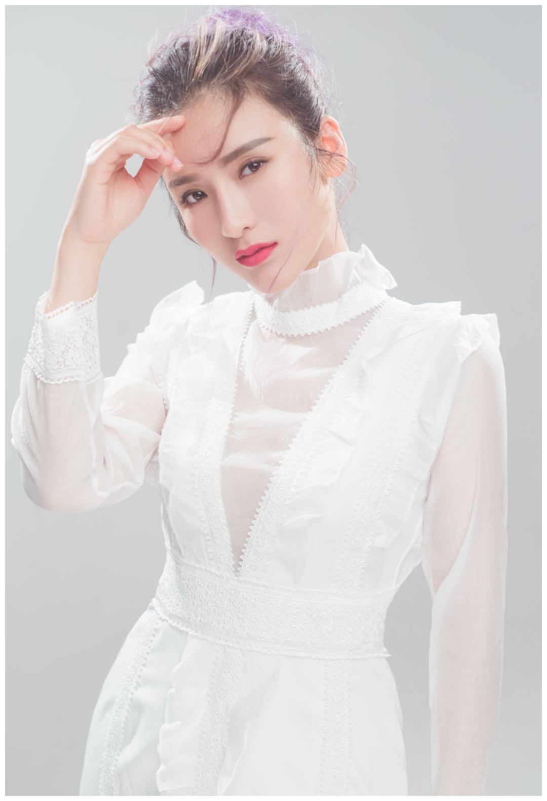 音乐小精灵郭一橙情歌《为爱相守》点燃爱情的灯火