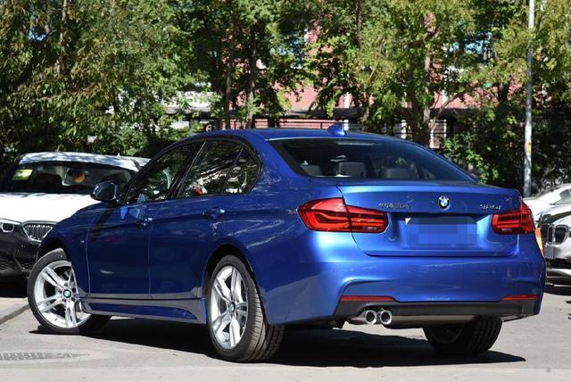 开宝马坐奔驰,19款宝马3系算不算的上"操控王者"归来