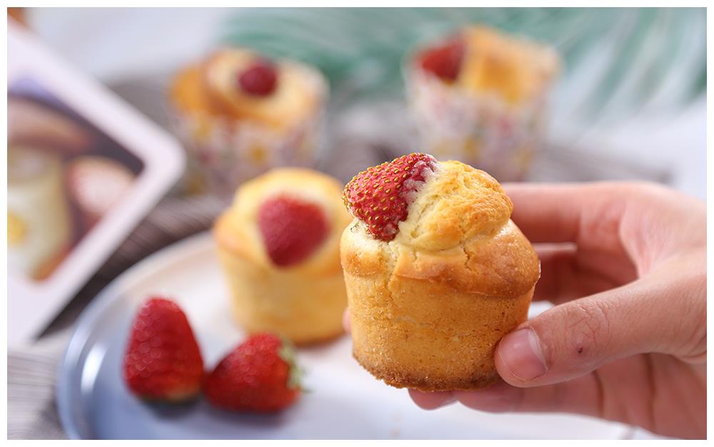 知否知否?应吃草莓玛芬蛋糕,心情瞬间美美哒