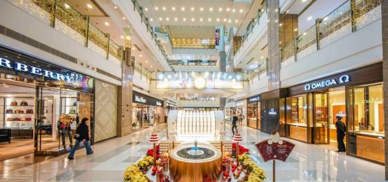 2017年vs2019年 上海10大购物中心圣诞美陈对比图来了