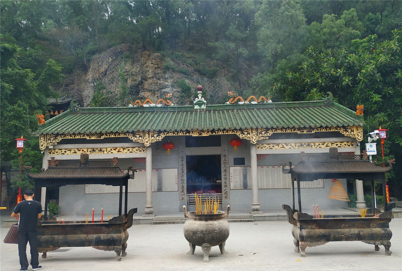 实拍东莞企石黄大仙公园:姻缘树,浩浩东江水,祈福古庙