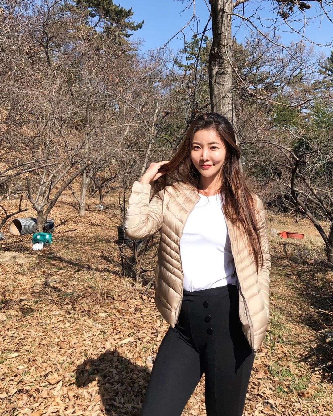 妖娆的女汉子韩国健身女教练suran散发熟女气息