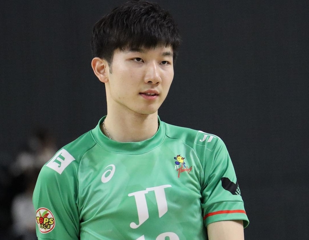 从刘力宾留洋日本v联赛看出中国排球超级联赛任重而道远!