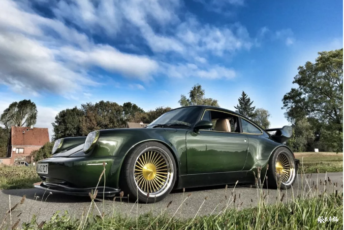 风冷保时捷964改装,魅力不减当年