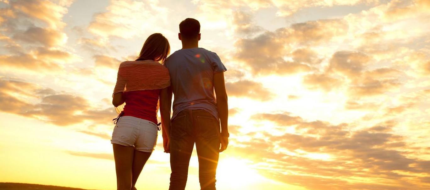 桃花上涨,爱情甜蜜的生肖|生肖|感情|地支_新浪新闻