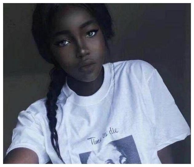 #非洲#非洲高颜值网红“黑玫瑰”, 被富二代粉丝追求, 现状如何?