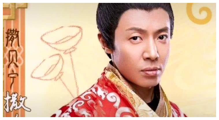 原来网友爆料的这部剧的主演是撒贝宁和何炅.