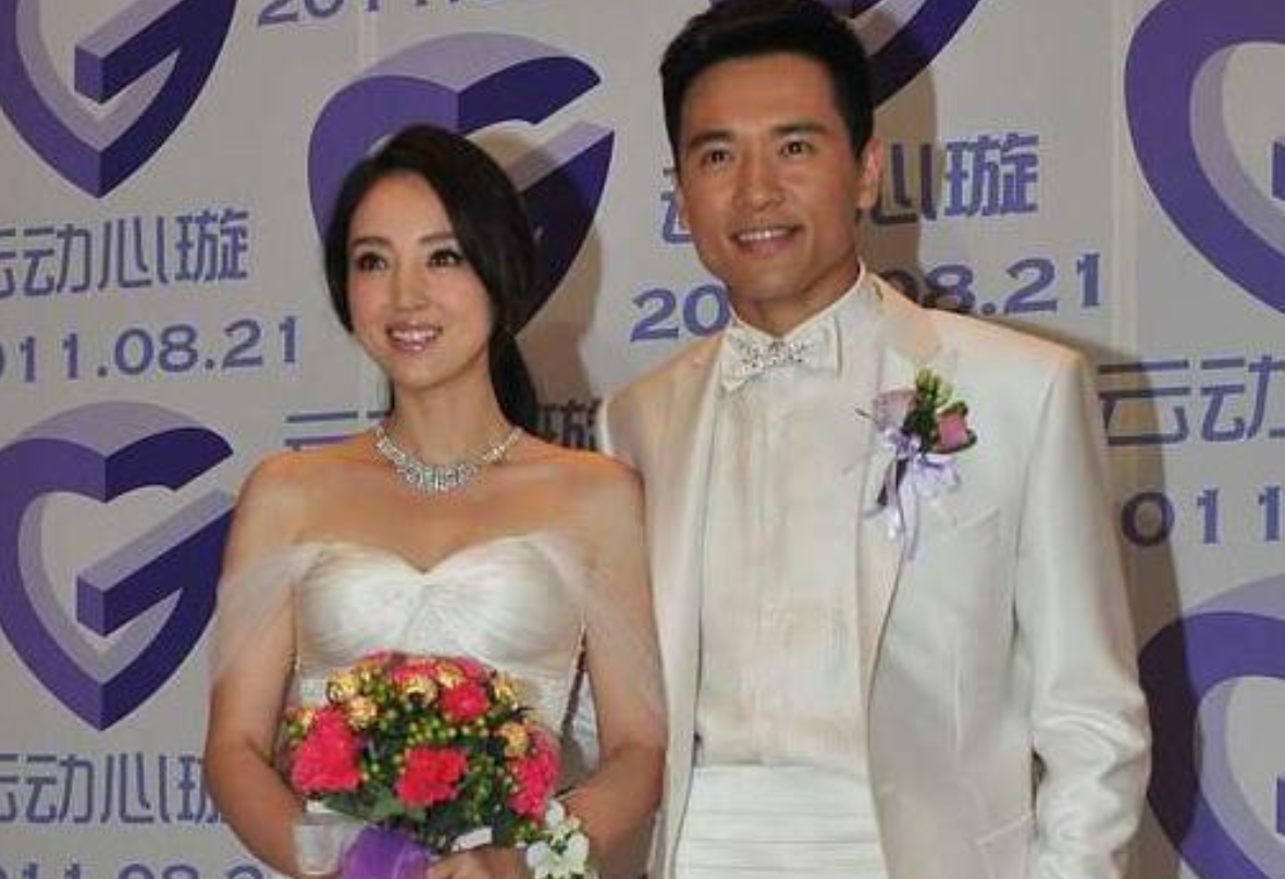 高云翔董璇已正式离婚,男方未出庭