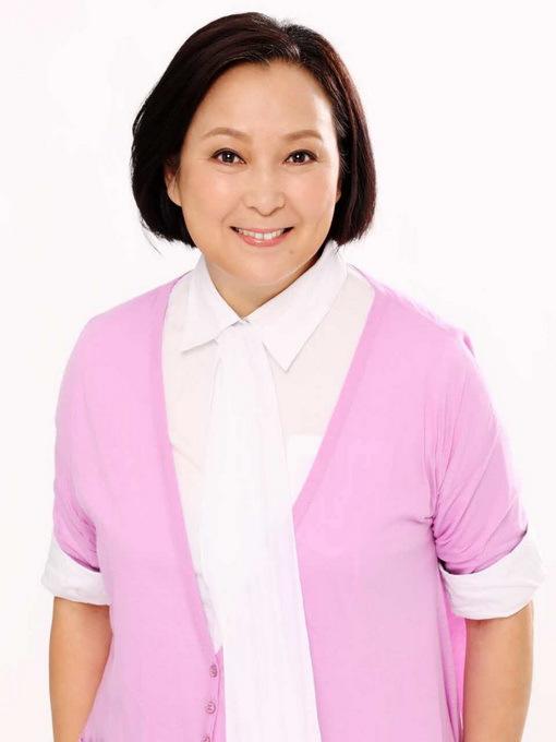 66岁方芳和70岁潘迎紫合影照曝光网友二人好似母女