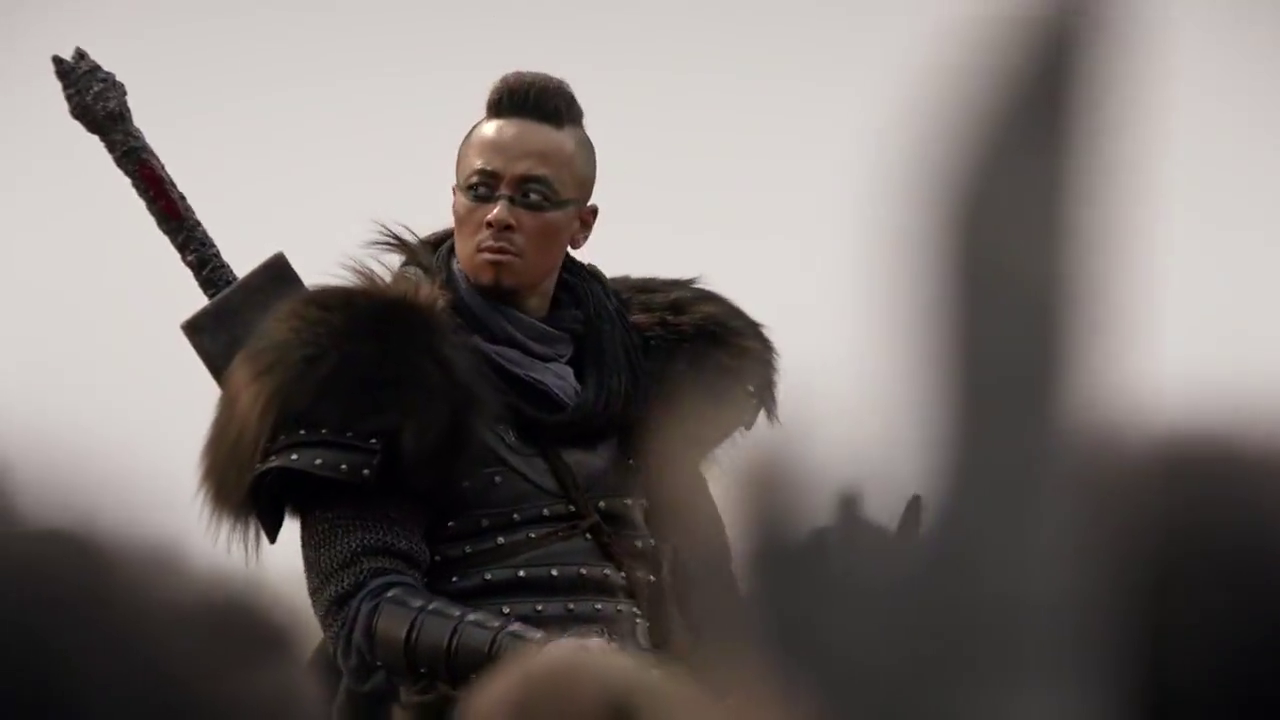 赫兰铁辕激励大军,部队热血沸腾,准备与牧云银甲血战到底