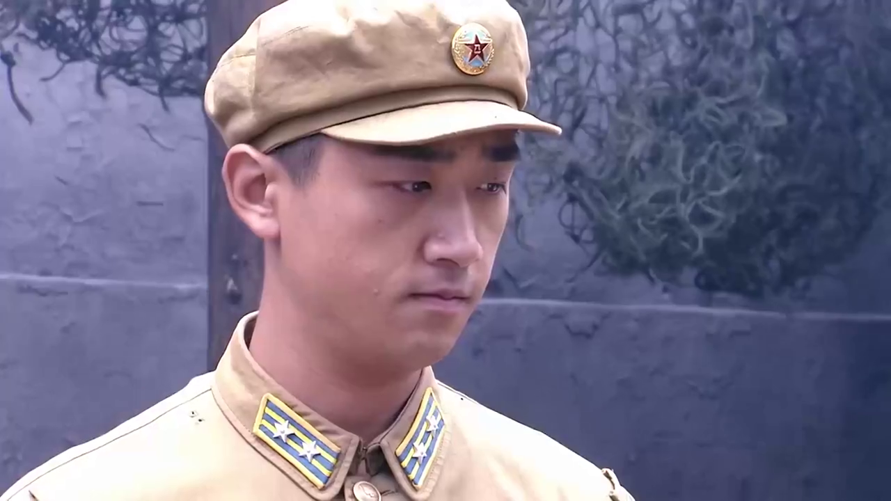 绝密543:参谋长汇报战斗过程,营长没赶上战斗,内心别扭的很