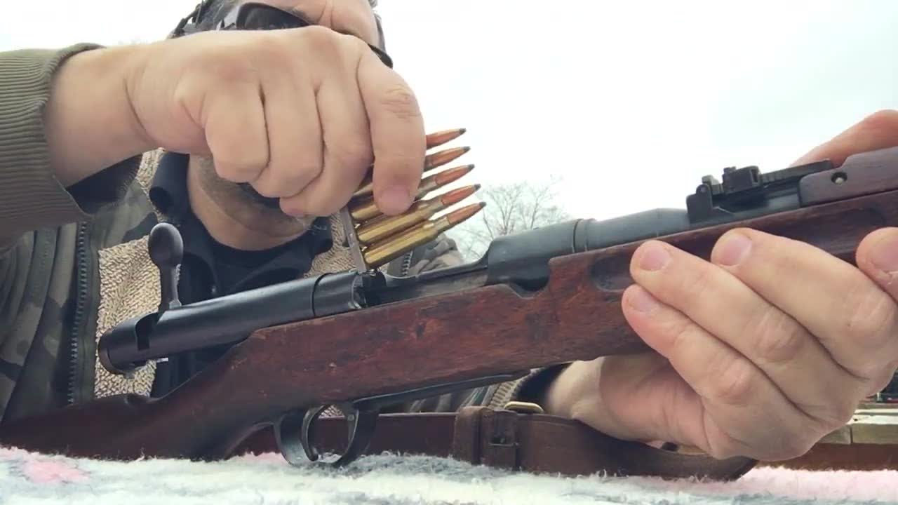 日本三八式步枪,俗称"三八大盖"弹夹供弹5发,靶场射击实测