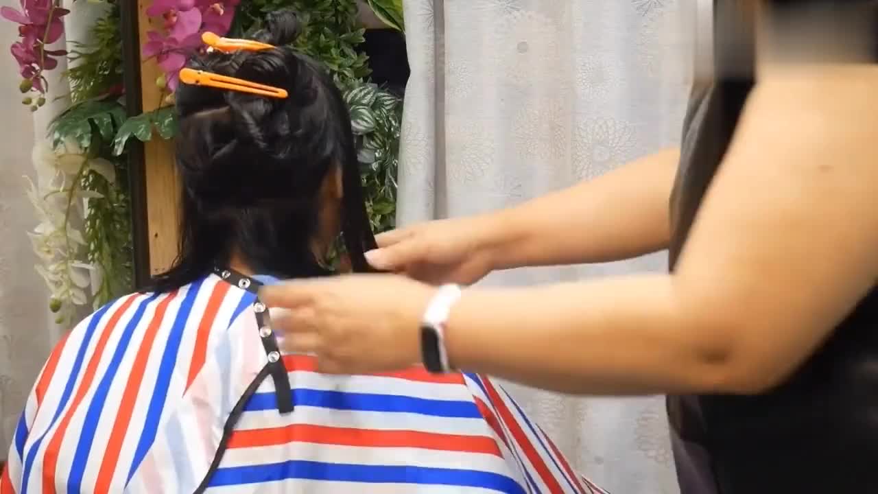 37岁女性长发剪款锁骨发 时尚显年轻 气质真好