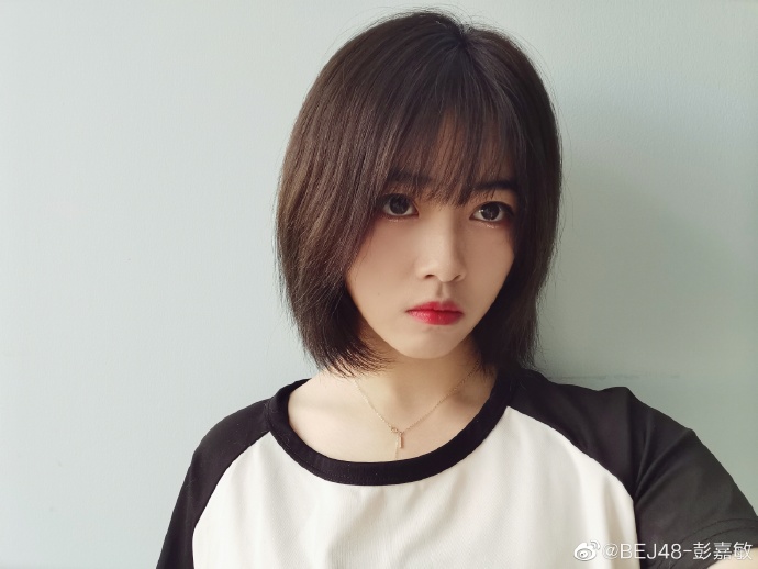 偶像美少女bej48-彭嘉敏迷人美照欣赏