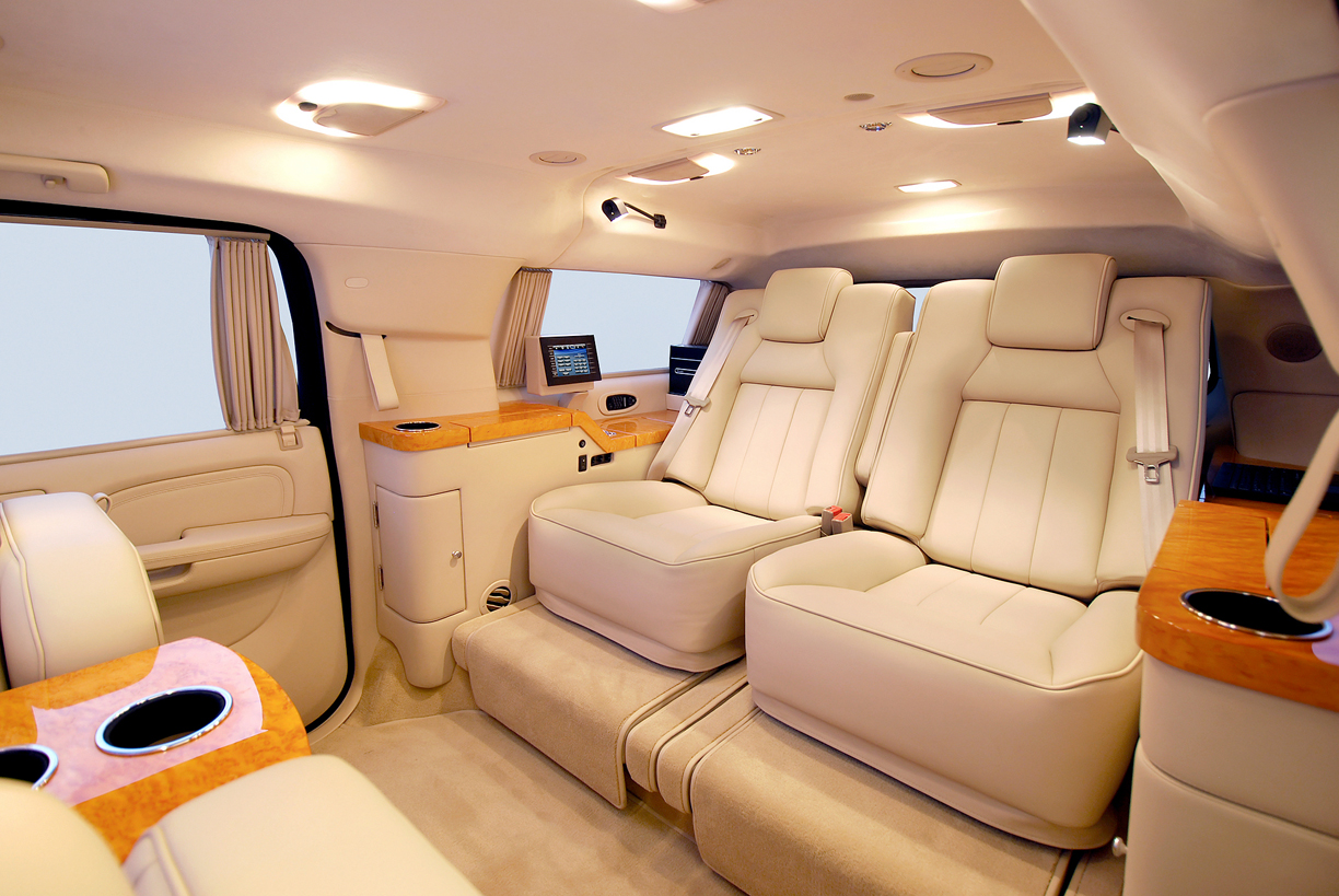 凯雷德内饰改装-车生活需要慢节奏感触