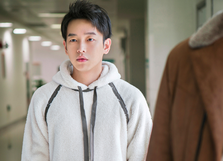 《都挺好》彭昱畅透露明玉和小石结局?还说跟姚晨拍戏是接受洗礼