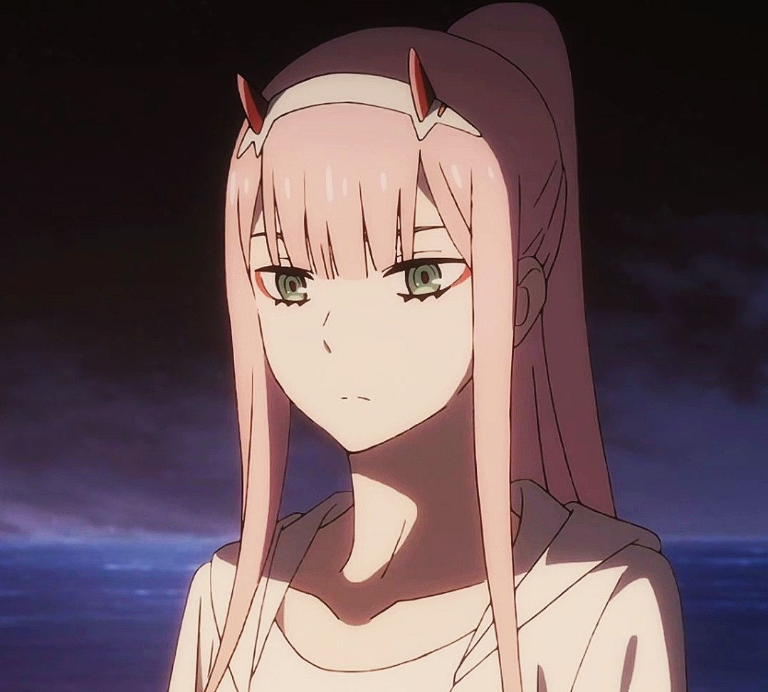 自截带犄角的少女02的动漫头像