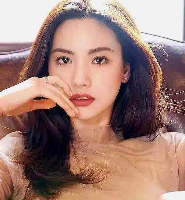 韩国天使林珍娜,被誉为"亚洲第一脸蛋儿",真实美还是整容秀_高清图集