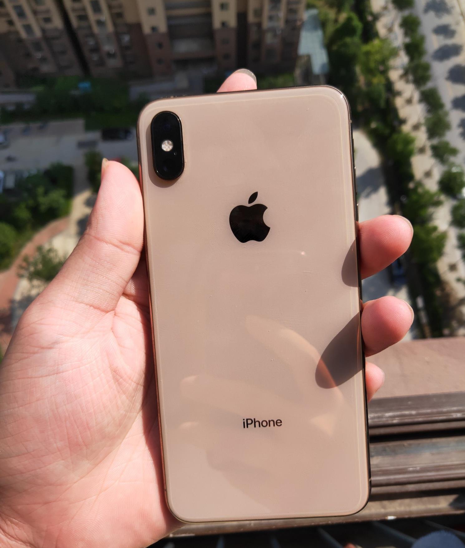 网友花3000元就买到了iphonexsmax是不是真的呢