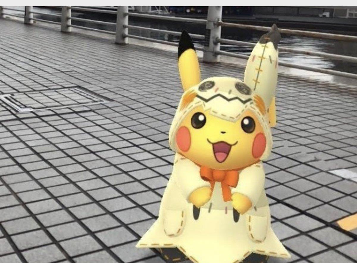 《Pokemon GO》万圣节特殊装扮,谜拟Q这次被皮卡丘cosplay了|Pokemon GO|皮卡丘|万圣节_新浪新闻