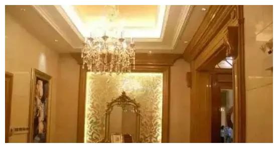 为什么越来越多的人拆了木门套，换上石材门套？