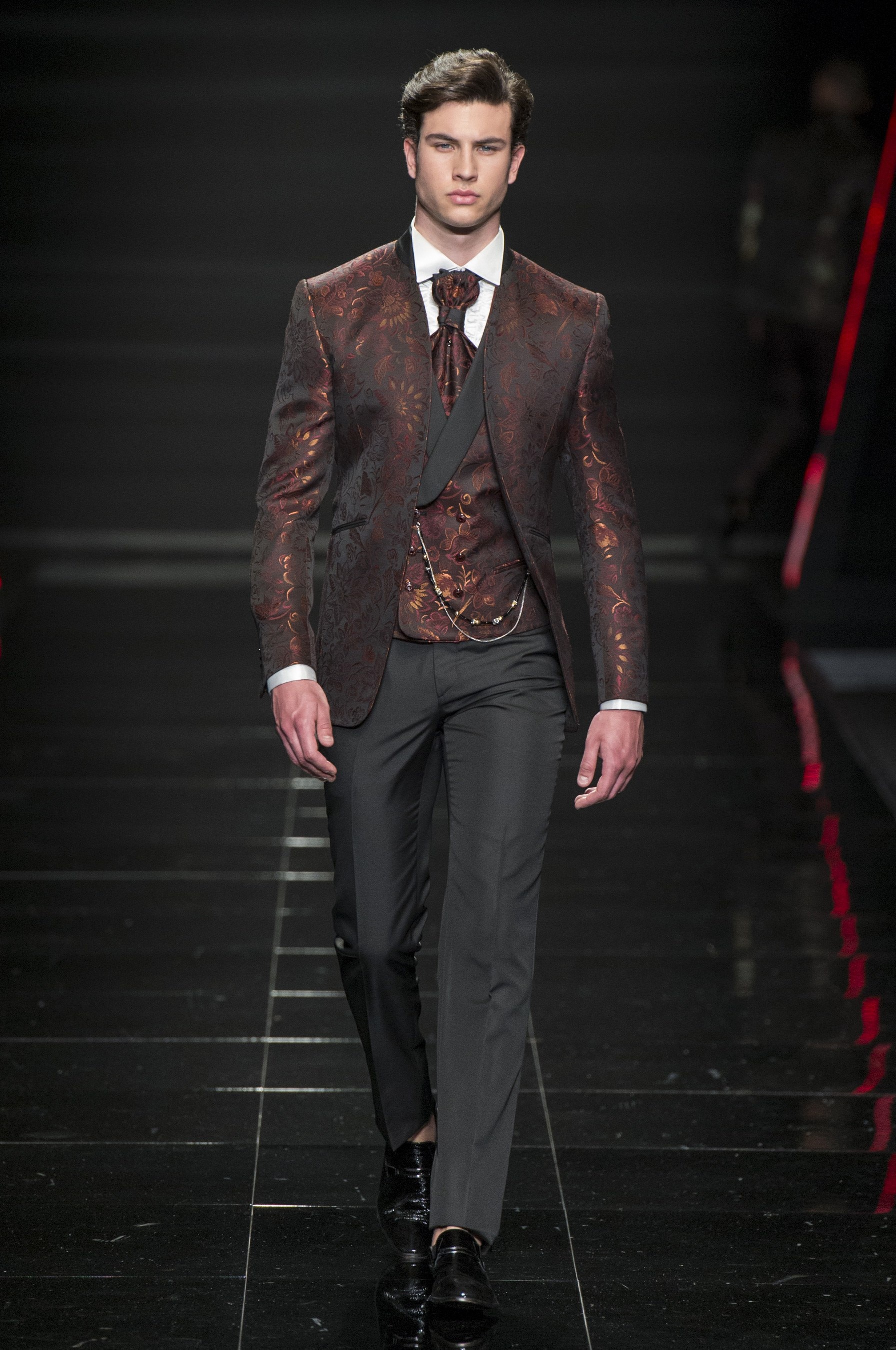 春夏米兰petrelliuomo男士西服礼服(四结束)