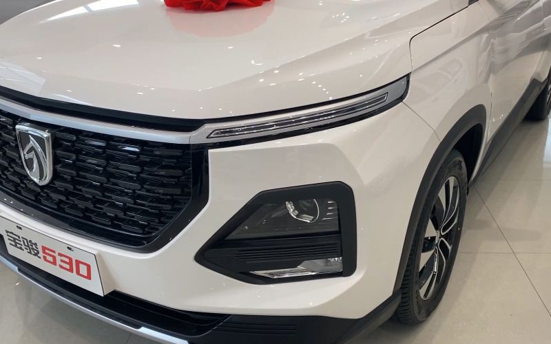 2020款宝骏530到店实拍,售价7.78-9.98万元,推出6/7座版本车型