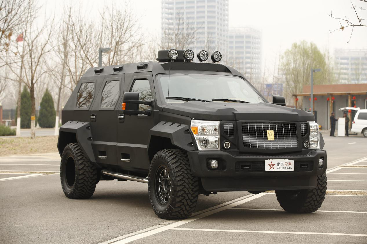 乔治巴顿强力来袭-新浪汽车