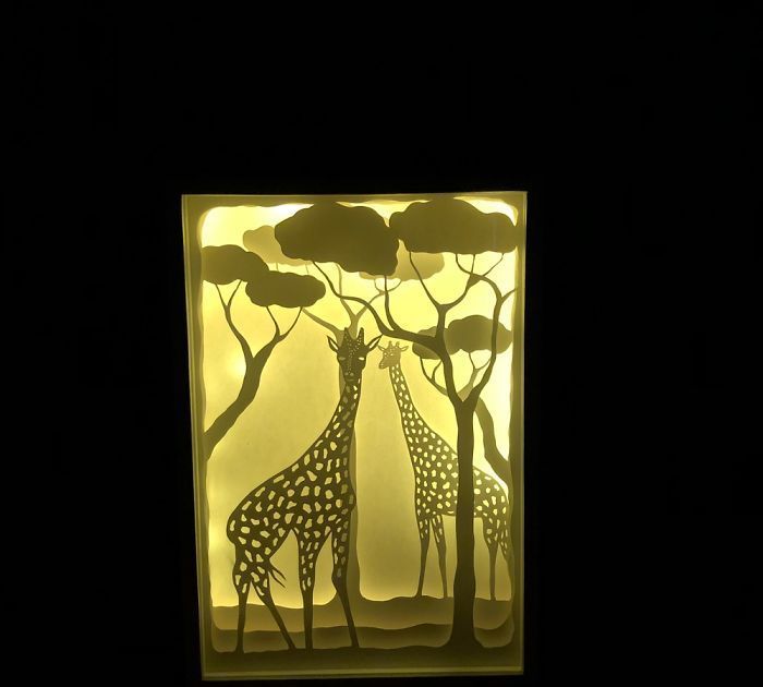 艺术家用剪纸制作超酷手工纸灯箱作品创意满分